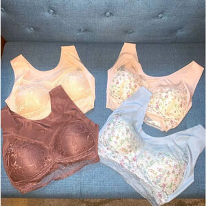 Set 4 Wireless Lacy Padded‎ bras XL NWOT